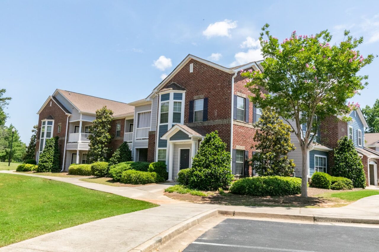 Apartments in McDonough, Halston South Point